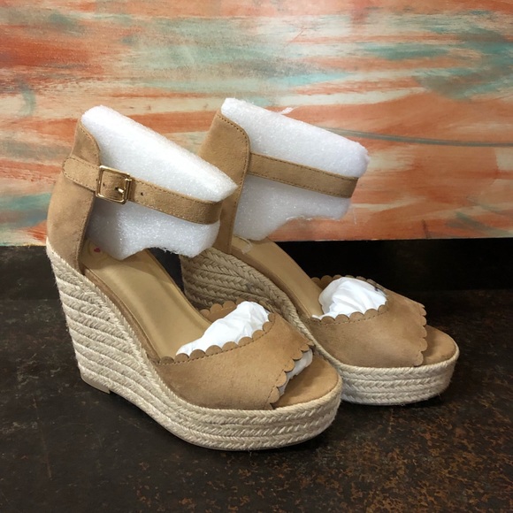 Women’s wedges - Picture 3 of 3